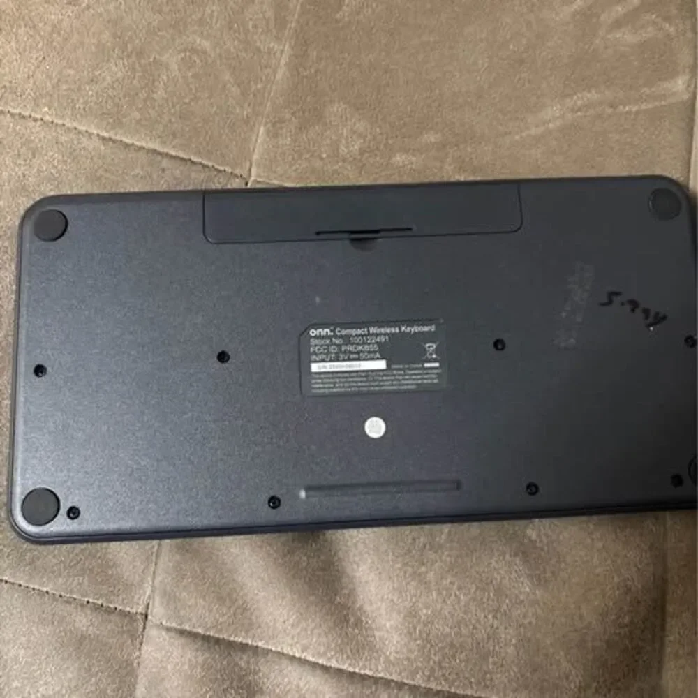 Compact Wireless Keyboard Black Stock #100122491 PRDKB55